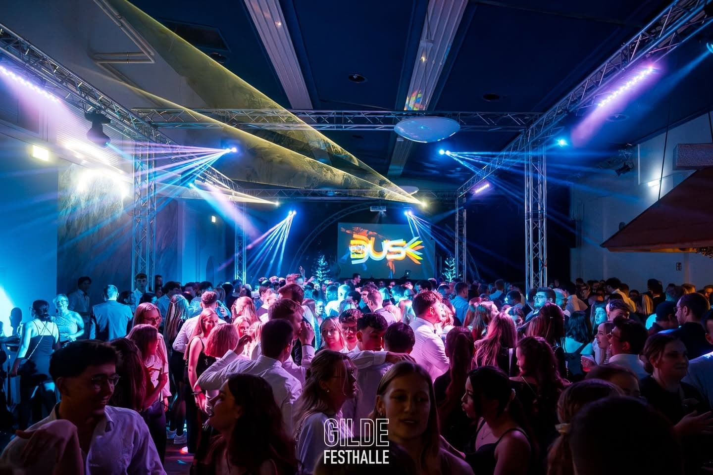 Weihnachtsball 2023 (Gildehalle Bassum) Bild 39 aus Gildehalle Bassum