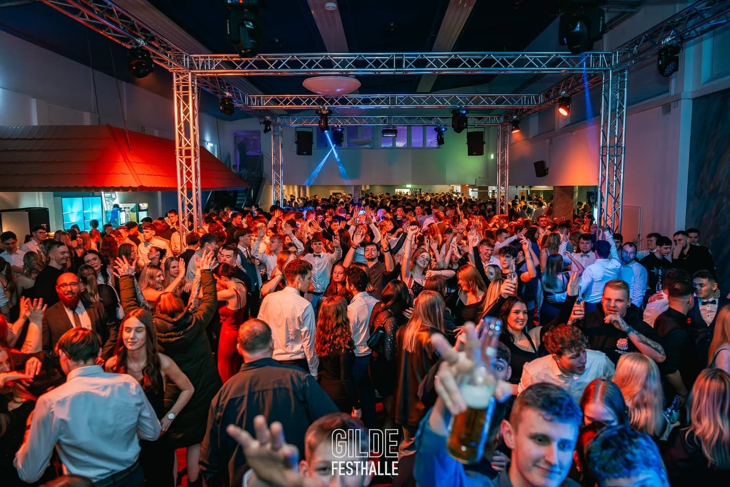 Weihnachtsball 2024 Teil 2 (Gildehalle Bassum) Bild 39 aus Gildehalle Bassum