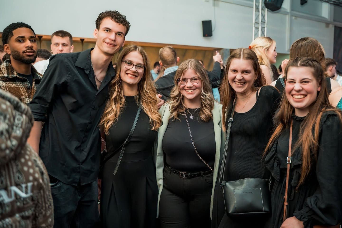 Weihnachtsball 2025 (Gildehalle Bassum) Bild 19 aus Gildehalle Bassum