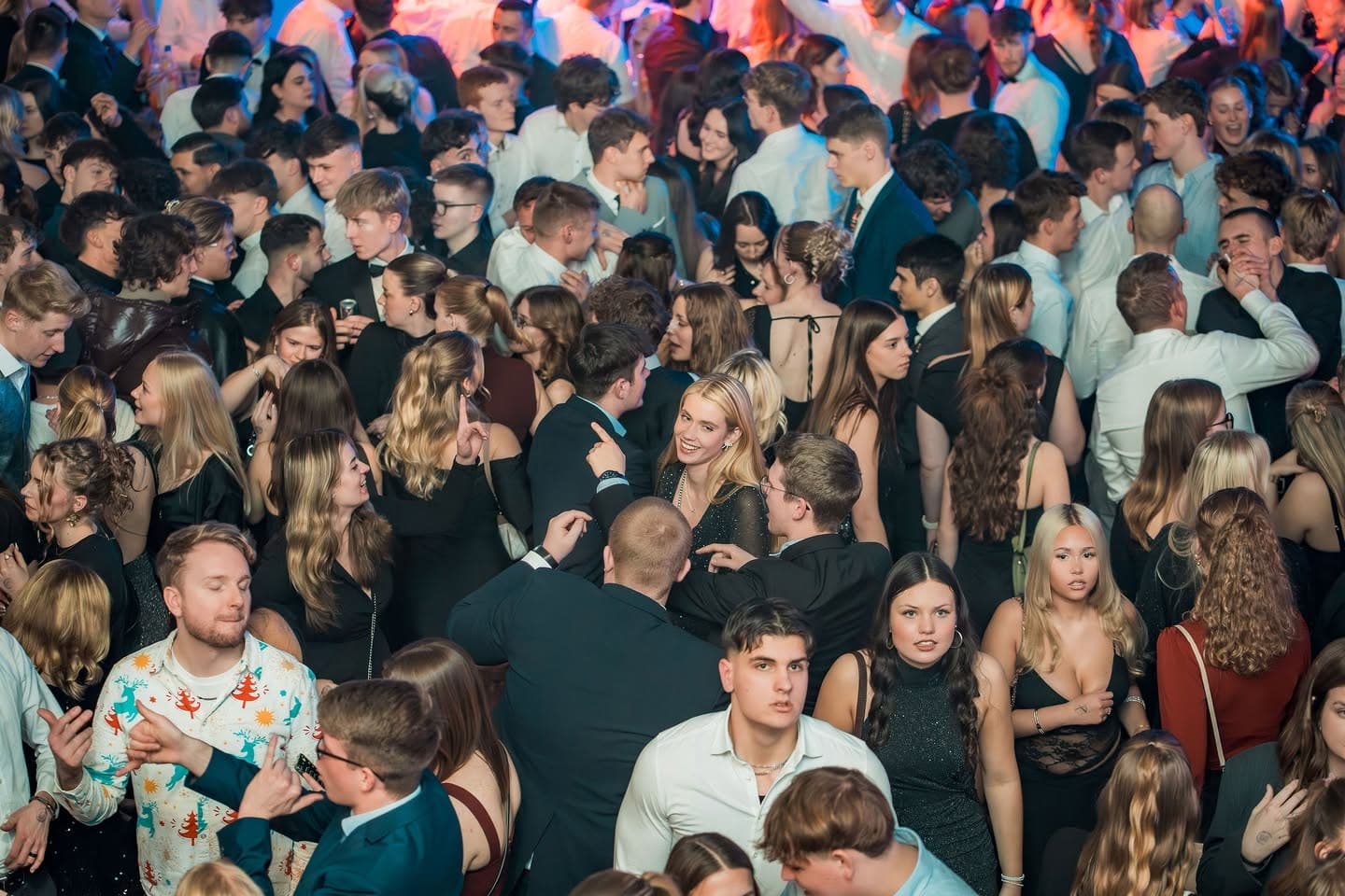 Weihnachtsball 2025 (Gildehalle Bassum) Bild 18 aus Gildehalle Bassum