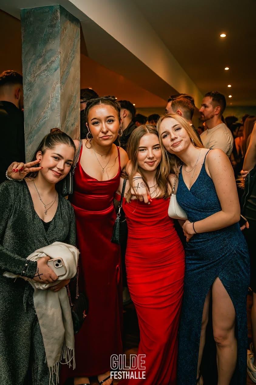 Weihnachtsball 2024 Teil 2 (Gildehalle Bassum) Bild 7 aus Gildehalle Bassum
