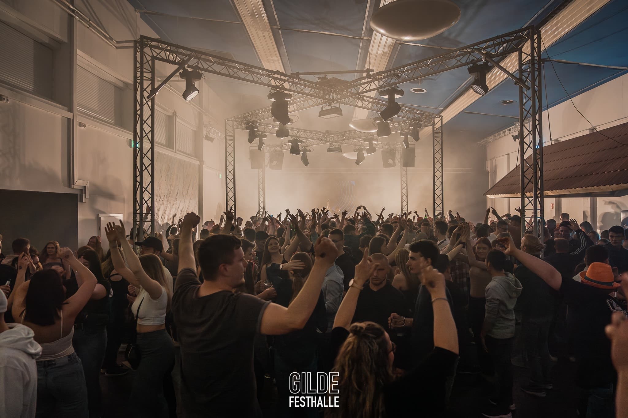 Tanz in den Mai 2023 (Gildehalle Bassum) Bild 1 aus Gildehalle Bassum