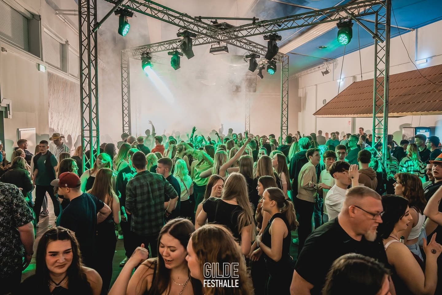 Tanz in den Mai 2023 (Gildehalle Bassum) Bild 7 aus Gildehalle Bassum